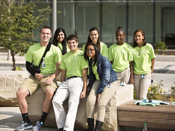 Group of VolunTEENs sitting outside